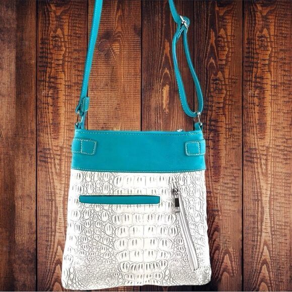 Justin West cowgirl conceal and carry crossbody bag! Super cute ! - Picture 4 of 8